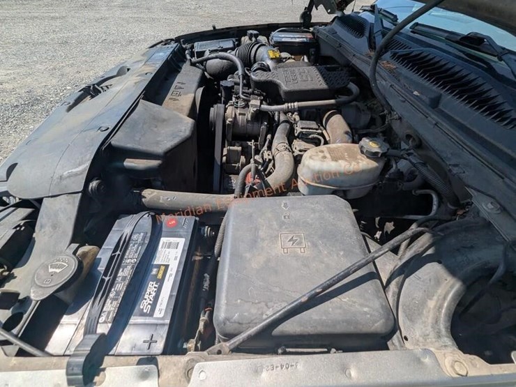 2003-chevrolet-silverado-2500hd-image-30