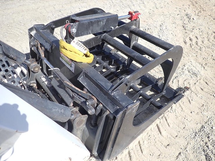wildcat-48"-skid-steer-skeleton-tooth-grapple-image-6