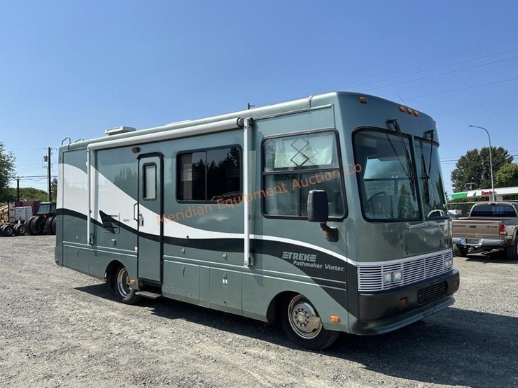 1999-safari-trek-24'-motorhome-image-2