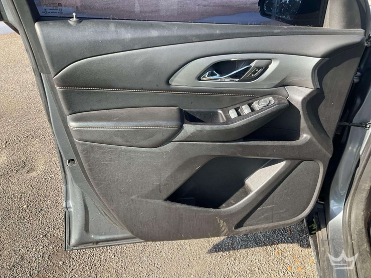 2018-chevrolet-traverse-image-10