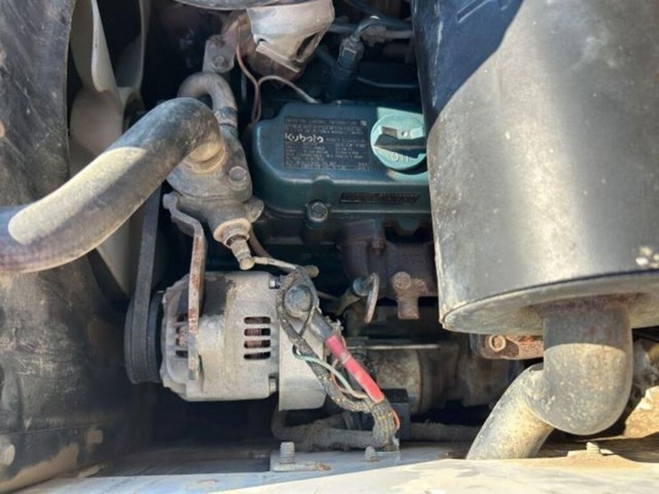 2019-bobcat-mt85-image-17