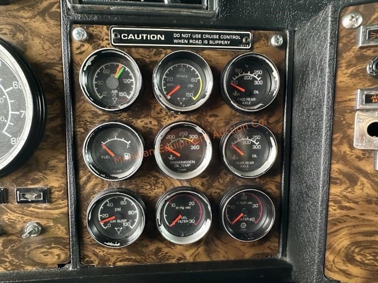 1995-kenworth-w900-image-56