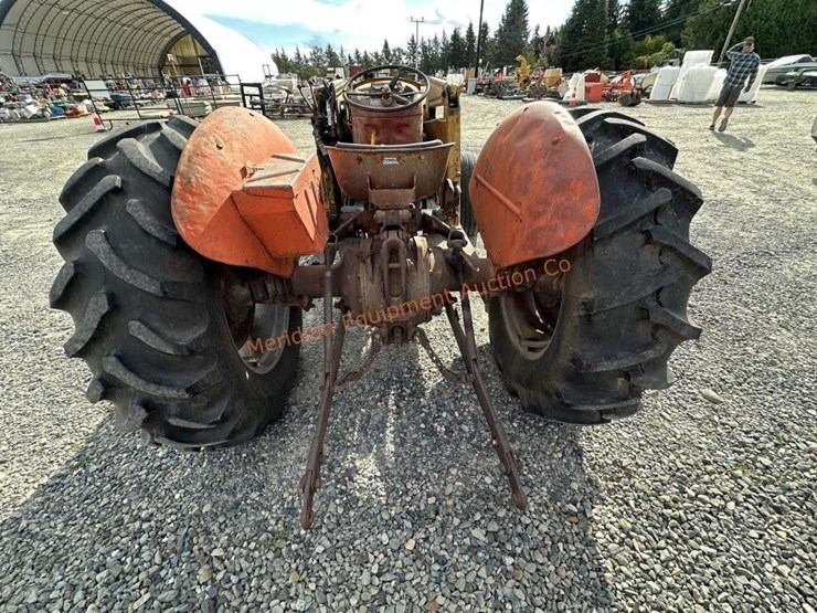 massey-ferguson-65-image-15