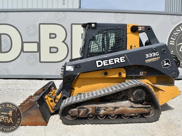 deere-333g-image-4
