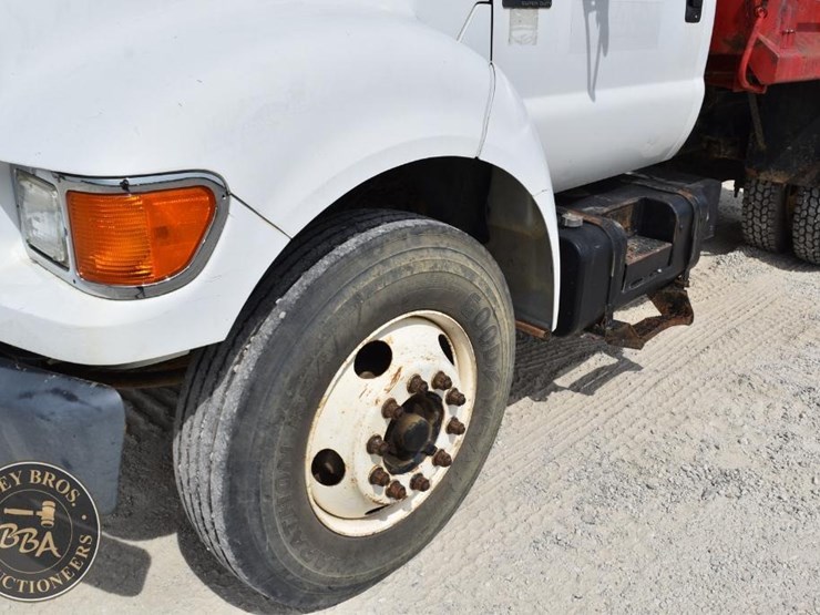 2000-ford-f650-sd-image-11