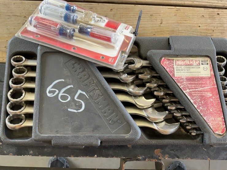 craftsman-standard-combination-wrench-set-and-screwdriver-set-image-2