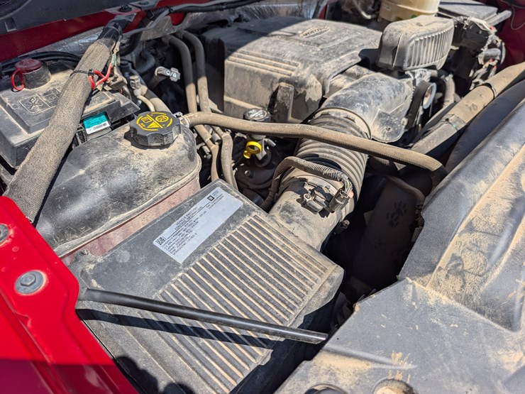 2018-chevrolet-2500hd-image-77