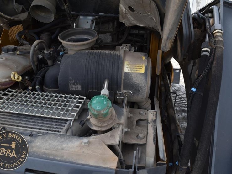 deere-333g-image-35
