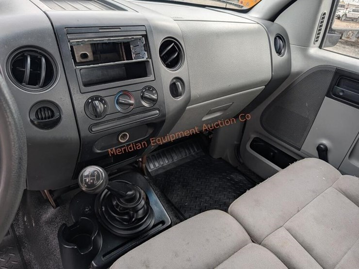 2006-ford-f150-xl-image-15