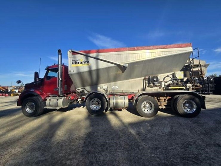 2016-kenworth-t880-image-8