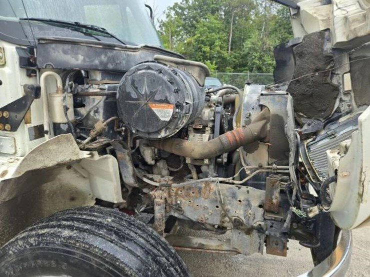 2007-international-durastar-4300-image-12