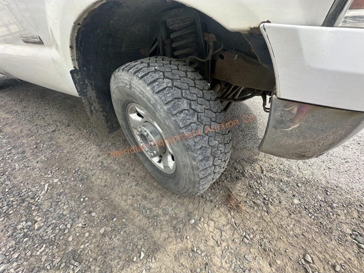 2005-ford-f350-image-15
