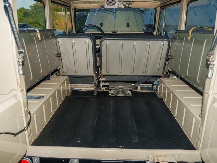 1969-toyota-landcruiser-image-56