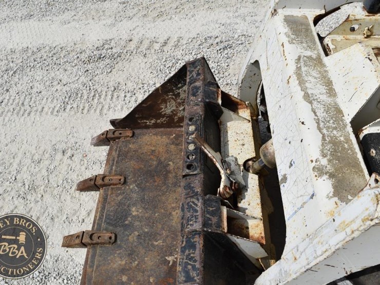 bobcat-443-image-11