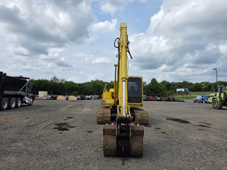 deere-490d-image-2