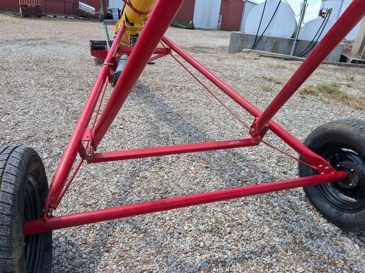 westfield-wr100-31-straight-auger-image-24