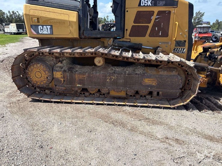 2013-caterpillar-d5k2-image-8