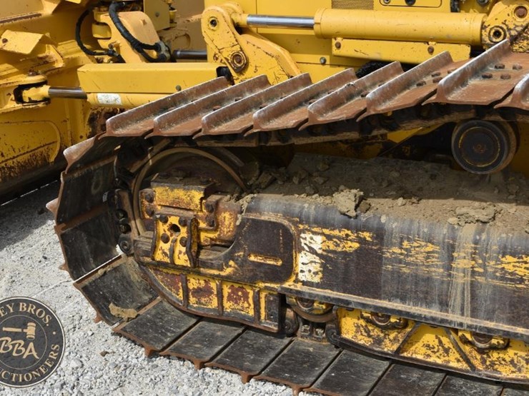 2018-komatsu-d51pxi-24-image-32