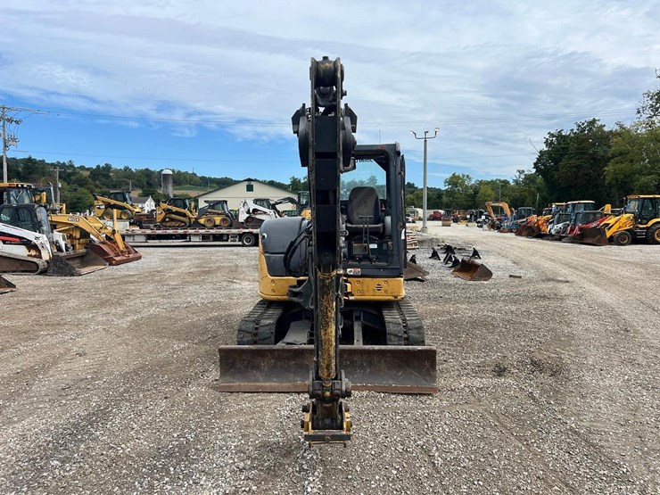 2018-deere-60g-image-6