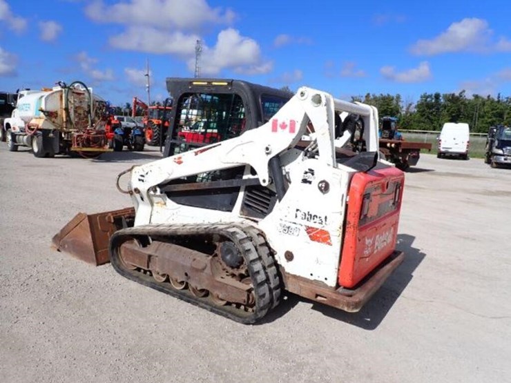 2017-bobcat-t590-image-7