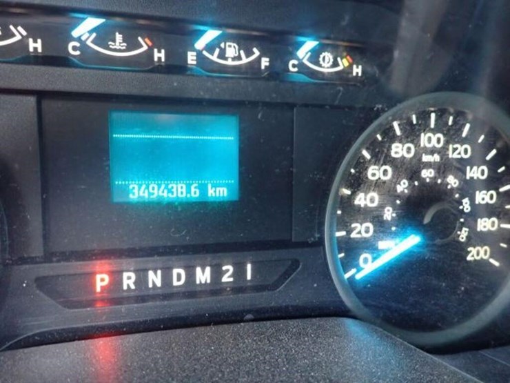 2018-ford-f150-xlt-image-14