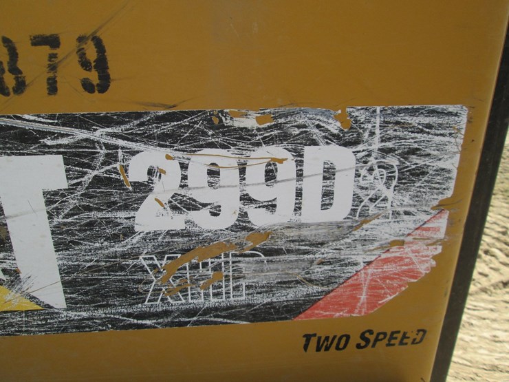 2018-caterpillar-299d2-xhp-image-9