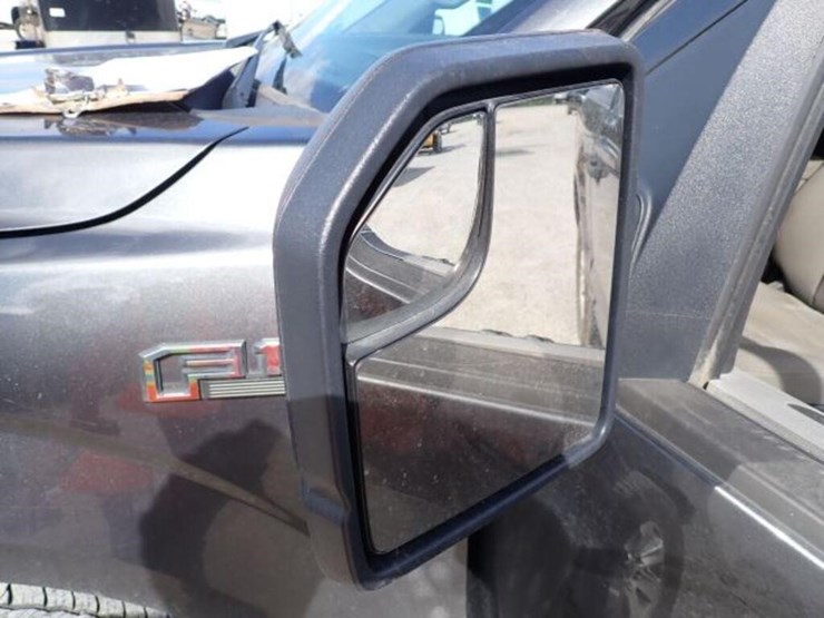 2018-ford-f150-xlt-image-60
