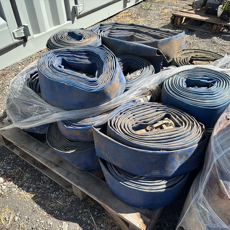 PALLET OF: 18 BLUE HOSES SUPPORT EQUIPMENT
