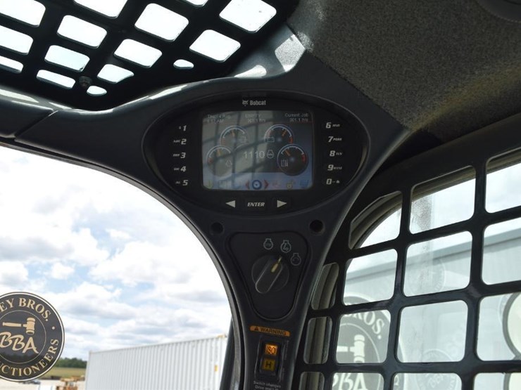 2016-bobcat-s770-image-42