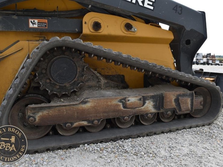 deere-333g-image-38