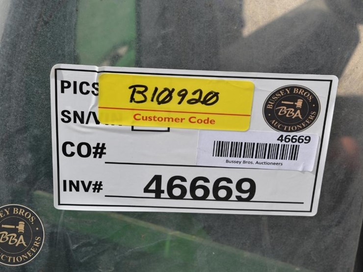john-deere-gator-image-22