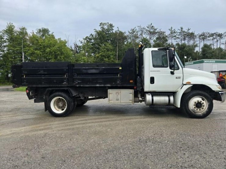 2007-international-durastar-4300-image-6