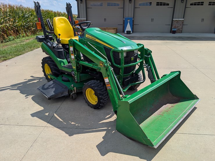 2012-john-deere-1026r-image-6