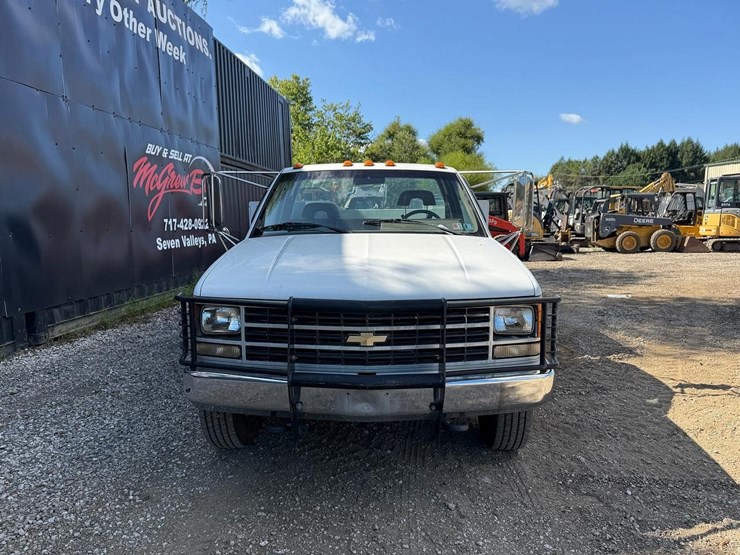 1992-chevrolet-cheyenne-3500-image-7