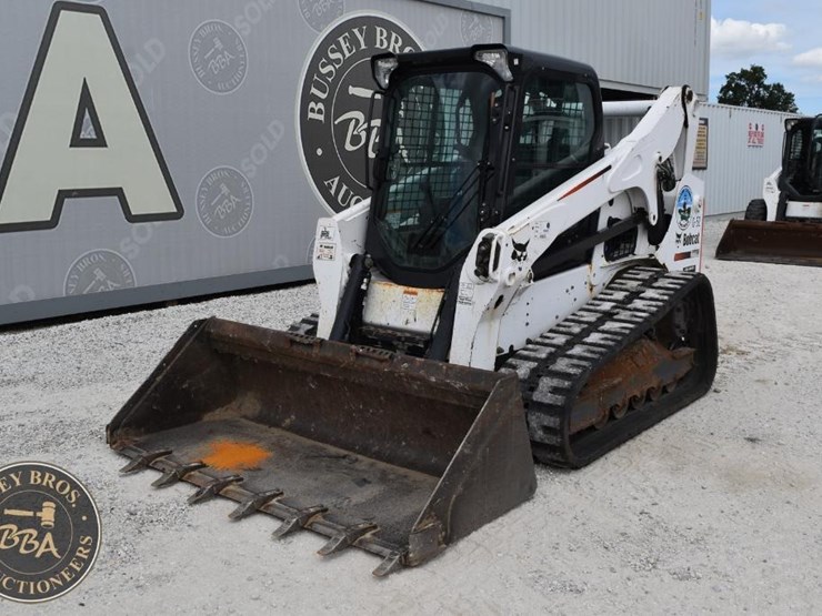 2016-bobcat-t770-image-1