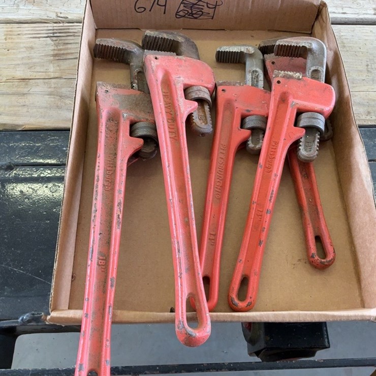 (5) pipe wrenches