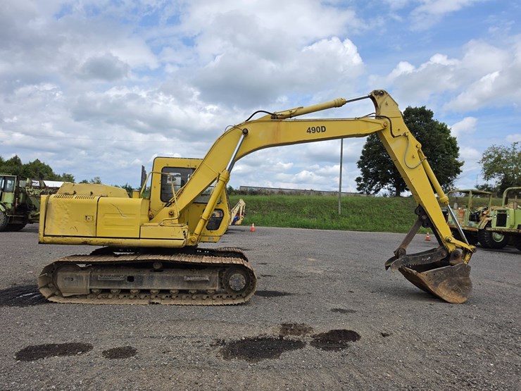 deere-490d-image-4