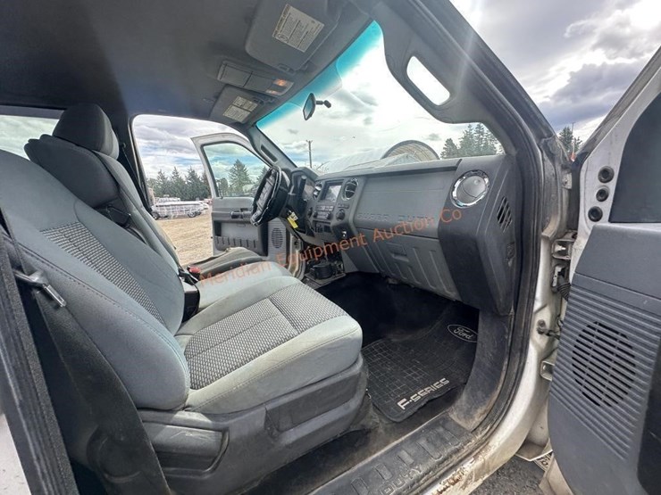 2012-ford-f350-image-30