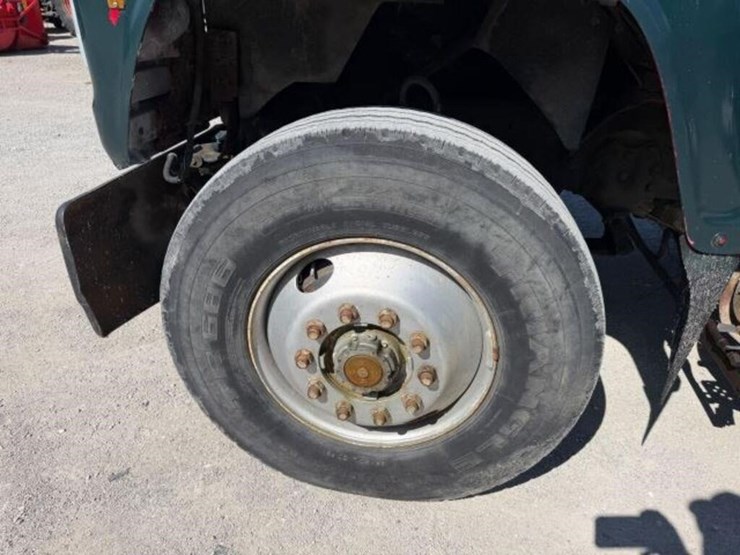 1993-ford-l8000-image-52