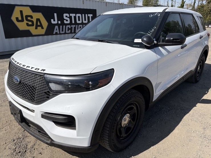 2020-ford-explorer-image-1