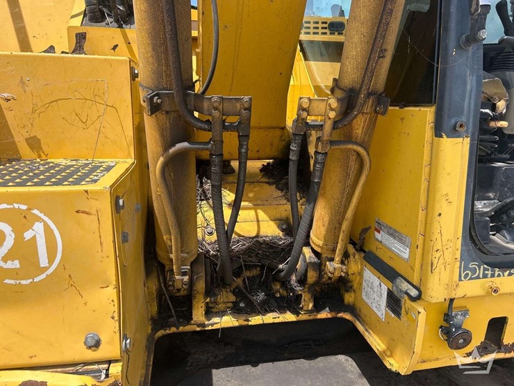 komatsu-pc138us-lc-11-image-10