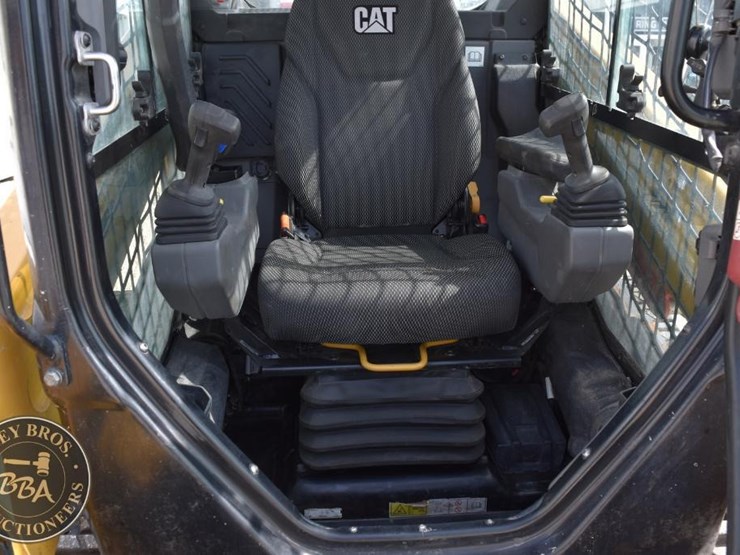 2024-caterpillar-255-image-49