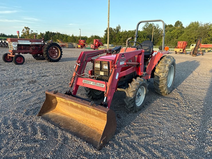 massey-ferguson-1260-image-1