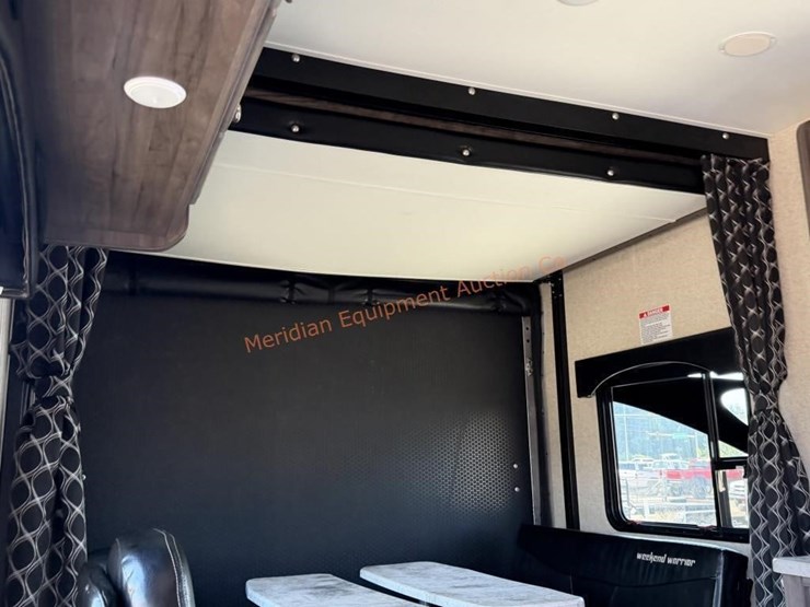 2019-weekend-warrior-toy-hauler-image-28