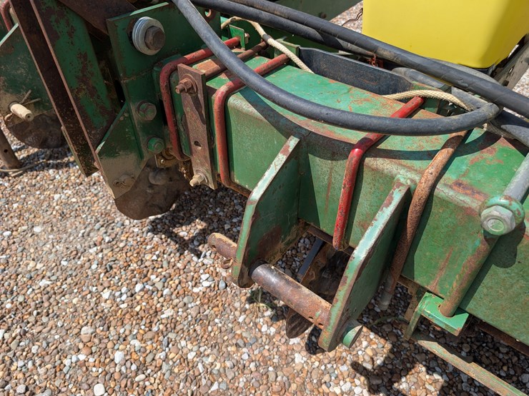 john-deere-7100-image-8