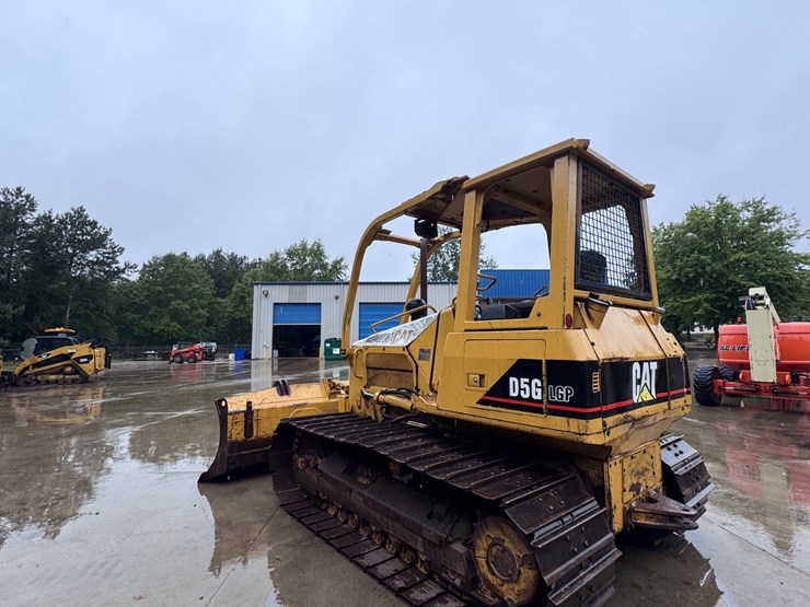 caterpillar-d5g-image-5