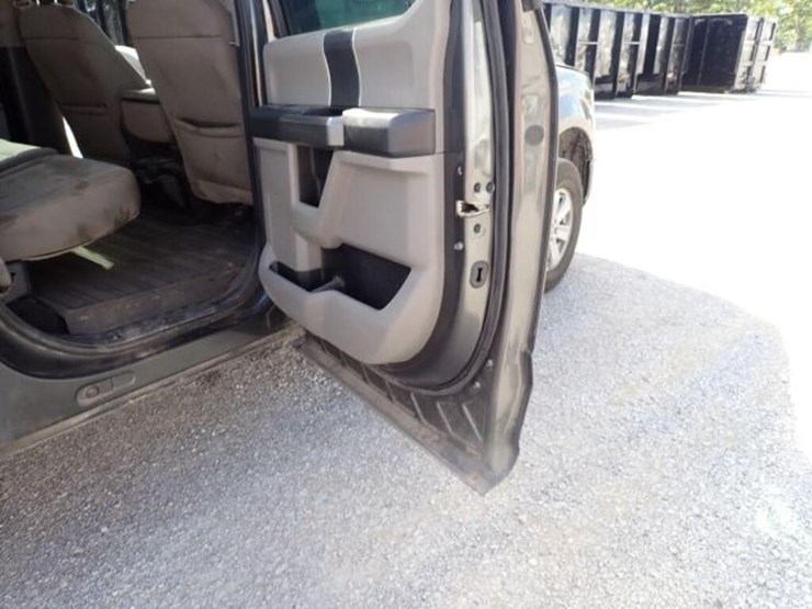 2018-ford-f150-xlt-image-55