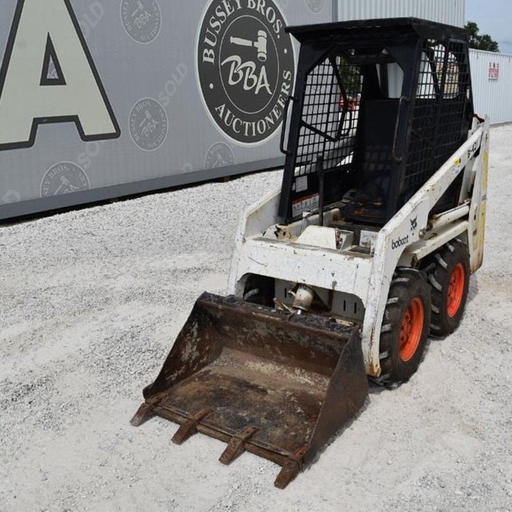 BOBCAT 443