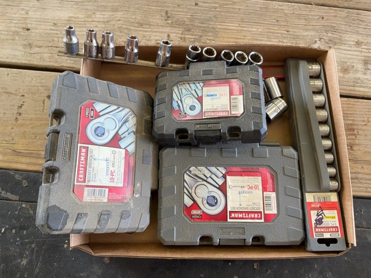 craftsman-standard-1/4-inch-socket-set-&-craftsman-metric-and-standard-3/8-socket-set-and-miscellaneous-sockets-image-5