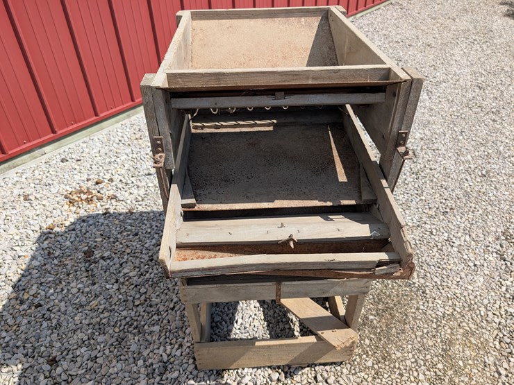 j.w.-hance-seed-cleaner-image-6